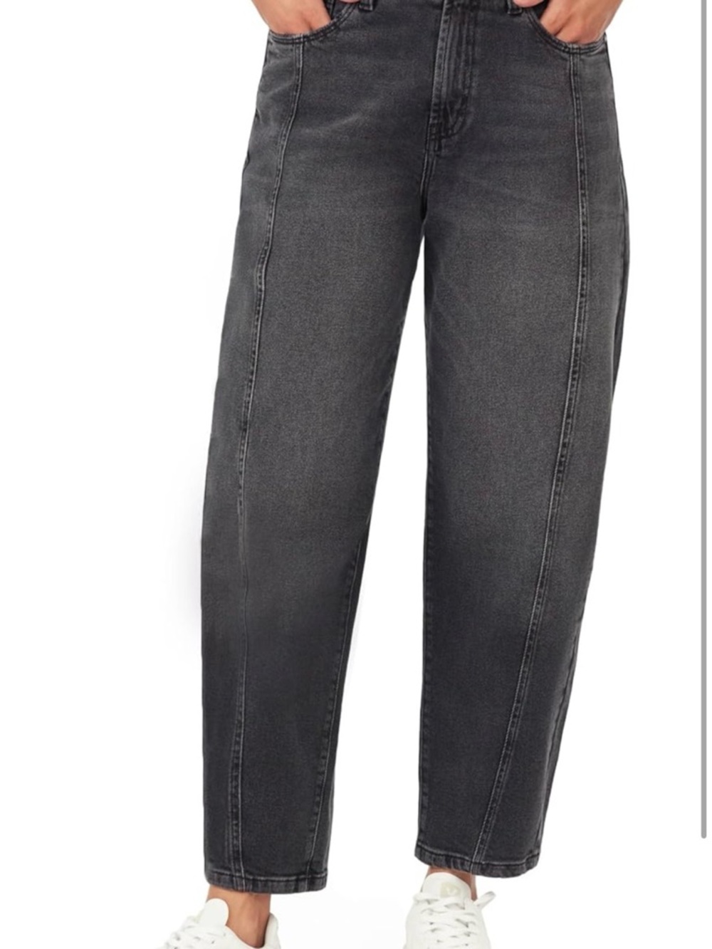 Kensie Barrel Jeans Size 0/25 in Black Wash